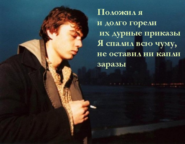 В городе Назарово Красноярского края злоумышленники сожгли предвыборный штаб «Единой России»