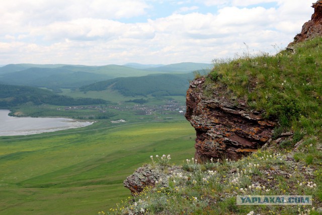 В краю голубых озёр