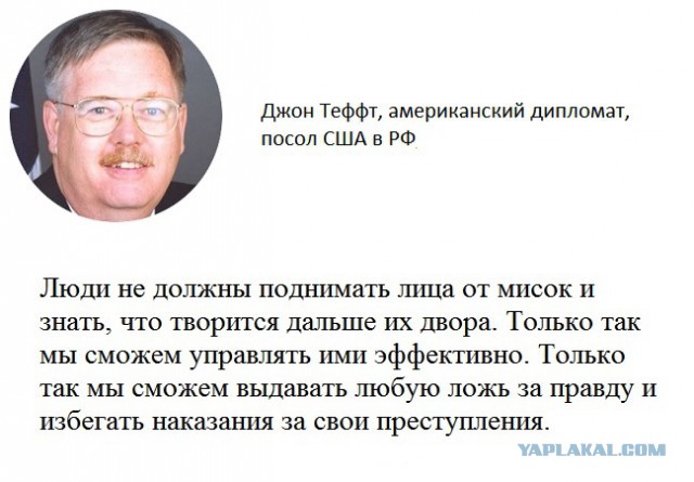 "Рубка из контейнеров": "мощнейший" украинский корабль стал объектом насмешек.