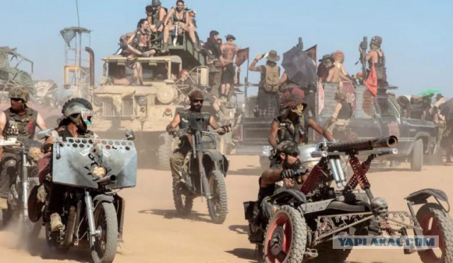 Потрясающие фотографии с фестиваля Burning Man