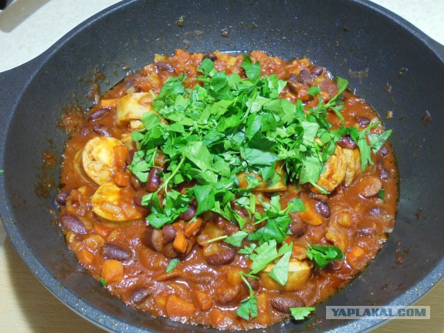 Рагу овощное с колбасками.