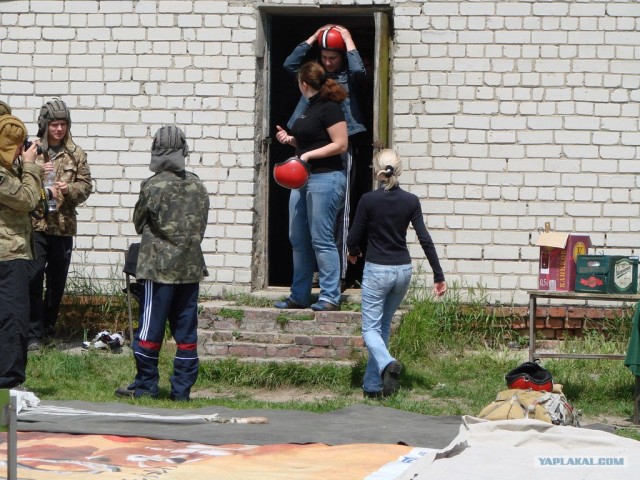 В доме закрытые двери