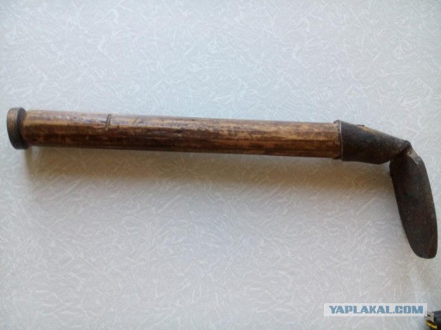 А не сшить ли нам ботинки?