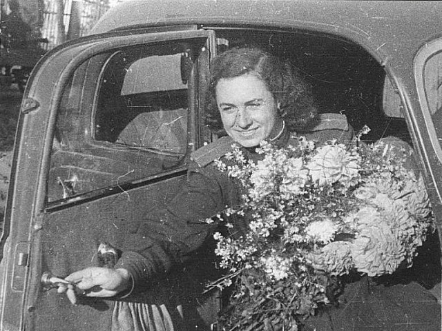 Черно-белые документы войны