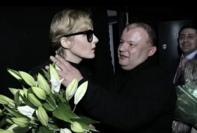 Иноагент Земфира спела новую песню «Родина»