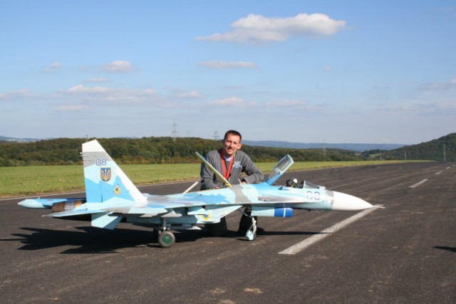 Су-27 в крупном масштабе