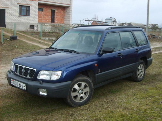 НИВА против Subaru Forester - Оффроад сравнение