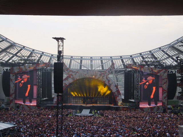 Брайан Джонсон об уходе из AC/DC: Я не хочу смущать группу и фанатов