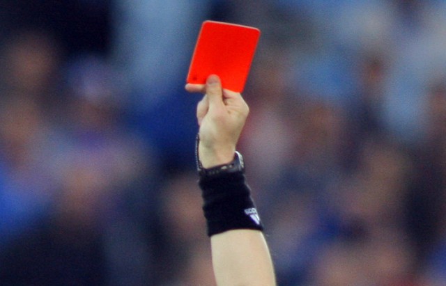 Осторожно, газы: шведский футболист получил красную карточку за метеоризм