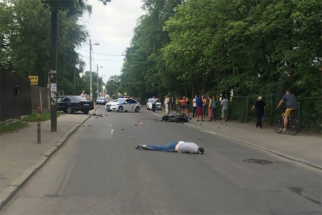 Уходившие от погони полицейских байкеры погибли в страшном ДТП с внедорожником