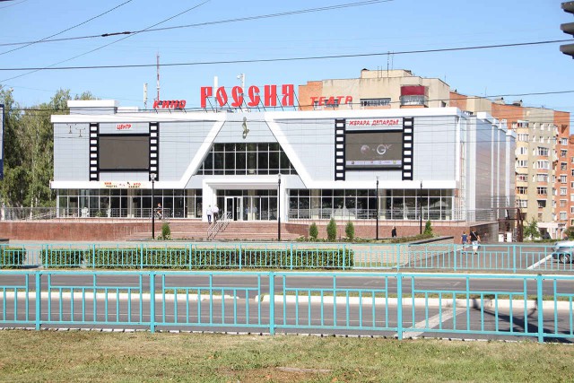 Жерар Депардье накопил долги по налогам в Саранске. Приставы не могут их взыскать