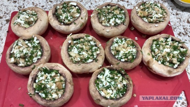 Быстромаринованные шампиньоны.