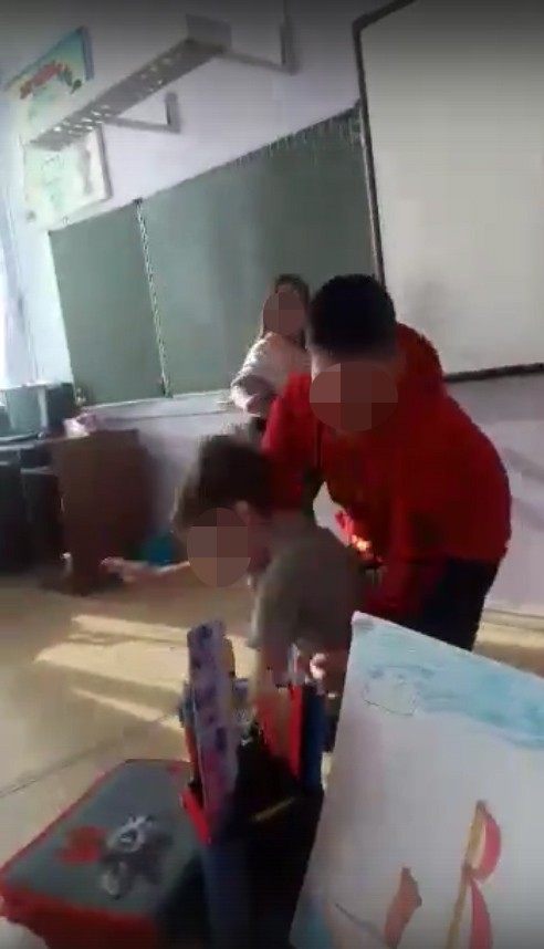 В Балакове ученики 3-го класса толпой избивали мальчика