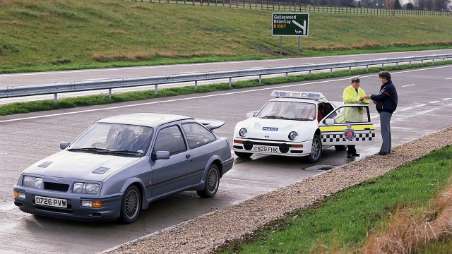 Group B. Красивых автофото пост