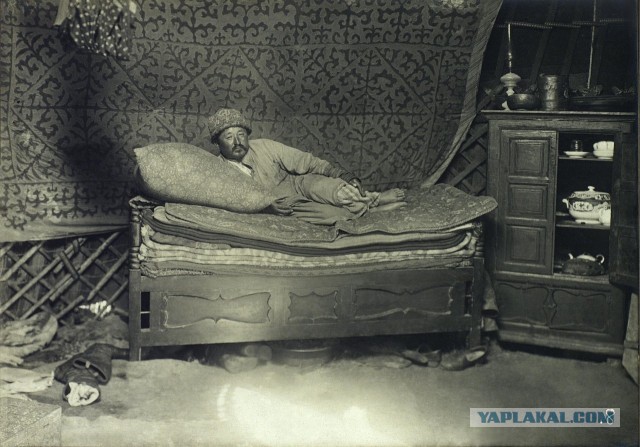 Немного исторических фотографий