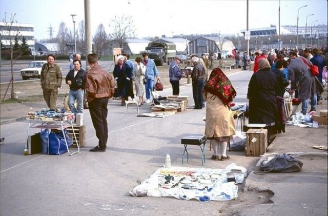 Мгновения России в разных 90-х