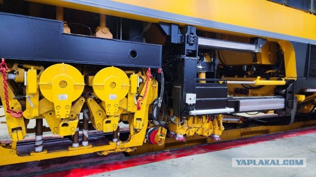 в Калуге собрали первую отечественную супермашину