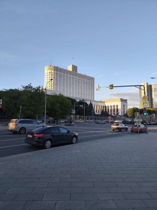 Шляюсь по  Москве