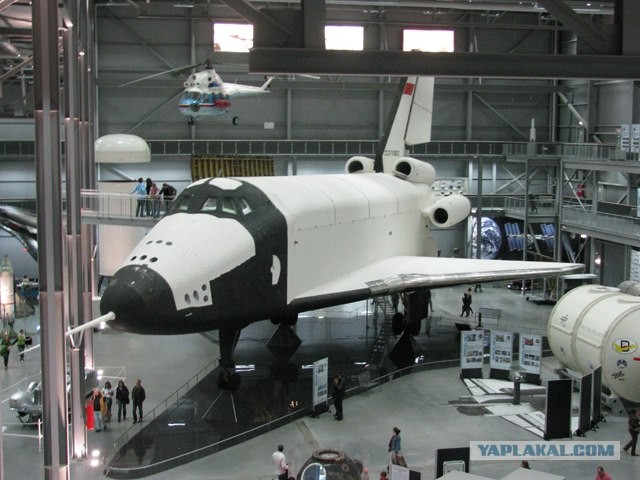 Советский челнок «Буран» в немецком городе Шпайер