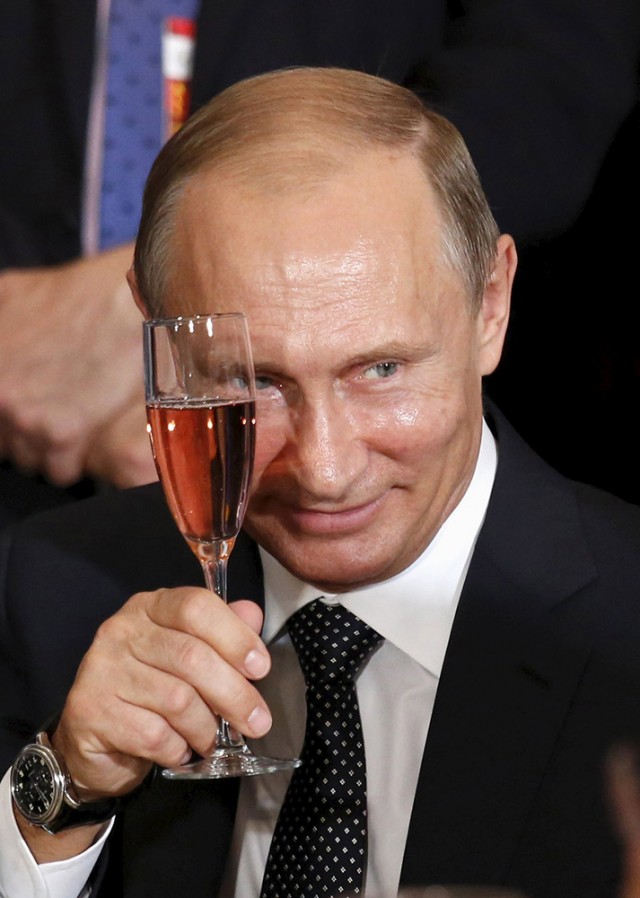 400 граждан Узбекистана отправятся в Россию для последующей работы на заводах «КАМАЗа»