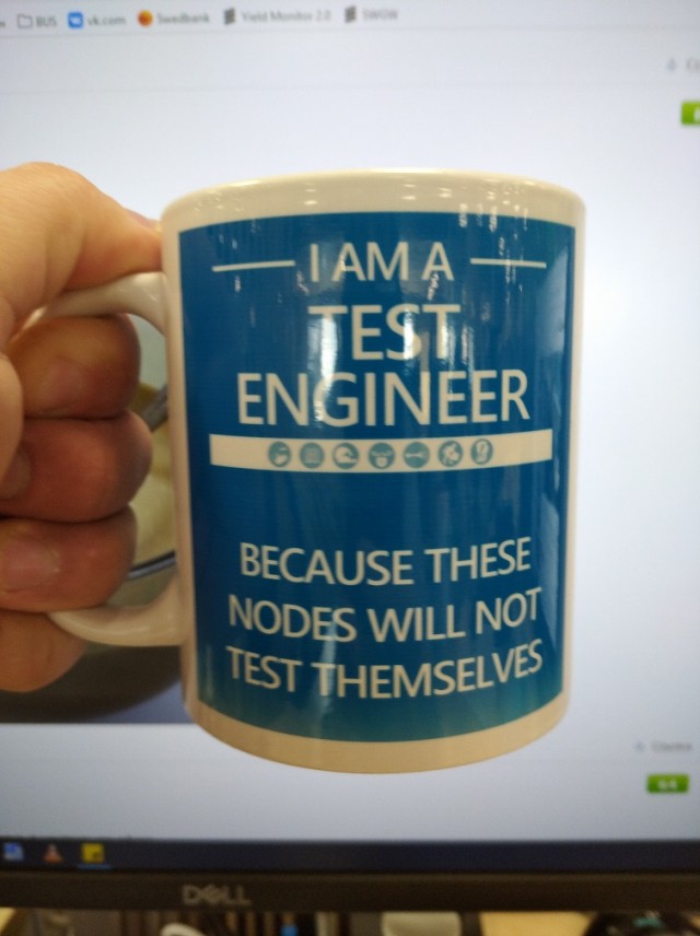 А из какой кружки вы пьёте на работе?