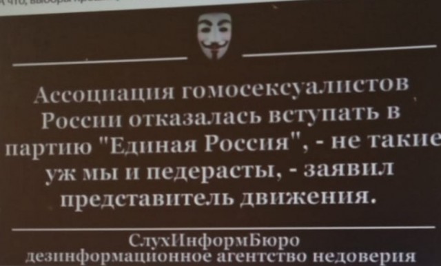 Депутат Дмитрий Певцов уверен, что российские учителя должны контролировать соцсети школьников и следить за их поведением