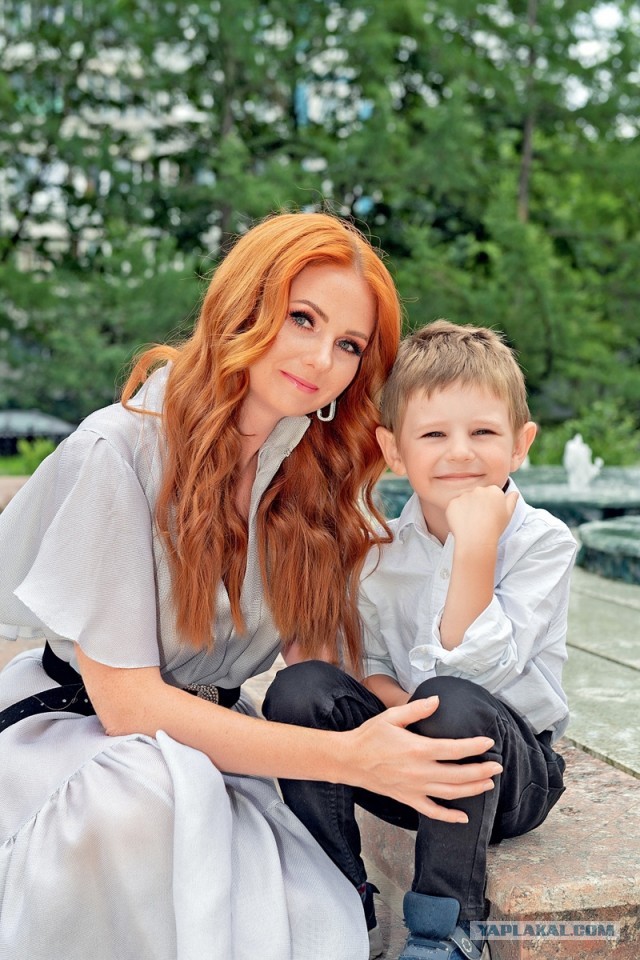Участницы t.A.T.u. объявили о воссоединении группы