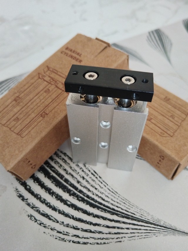 Пневмоцилиндр