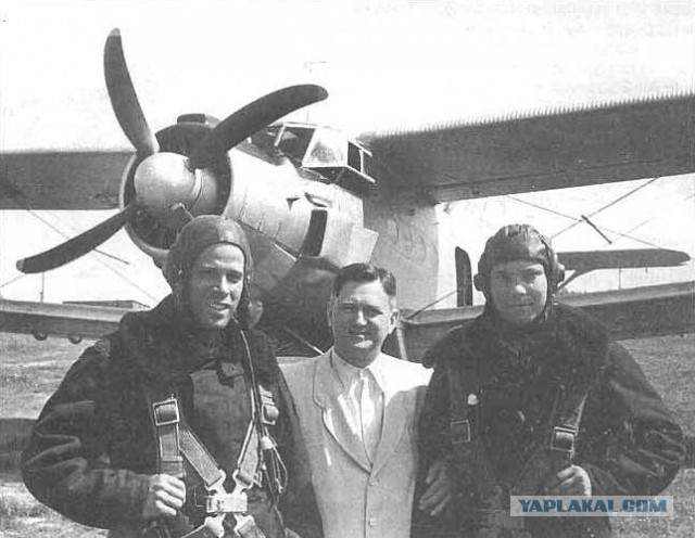 Ан-2: биплан, который умеет летать хвостом вперед