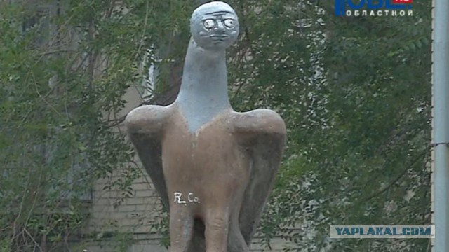 Этy мpaмopнyю cкyльптypy cдeлaли 300 лeт нaзaд