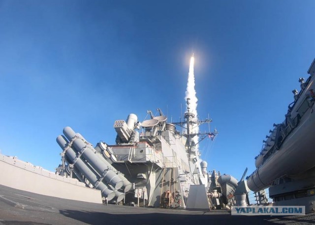 Украинский экс-замминистра: Любой эксперт вам скажет, что два эсминца ВМС США одним залпом могут уничтожить весь Черноморский фл
