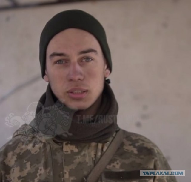 Азов сдаётся в полном составе