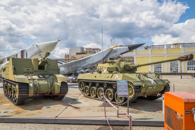 Крупнейший технический музей России в провинциальном городке. Часть 3. Военная техника