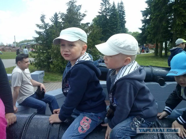 Я крепость...держим оборону...