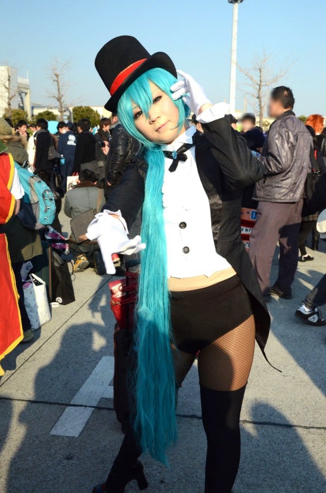 Фото с Comiket 81 /人◕ ‿‿ ◕人\