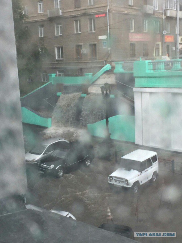 В Новосибирске прошёл дождь
