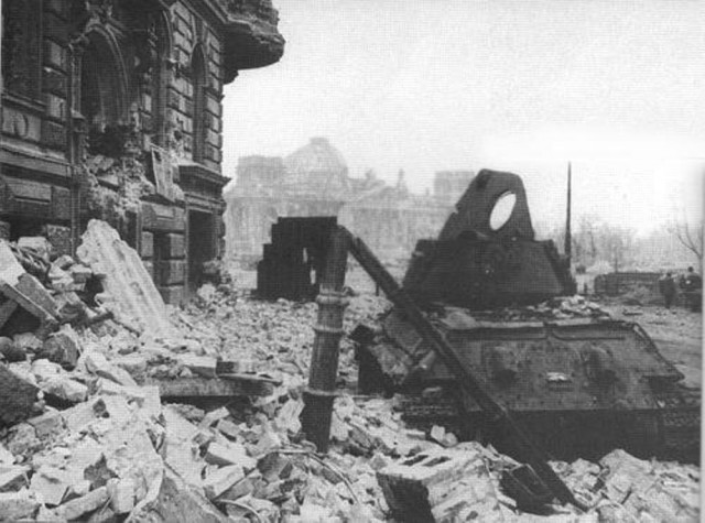 Берлинская операция. Апрель - май 1945 года.