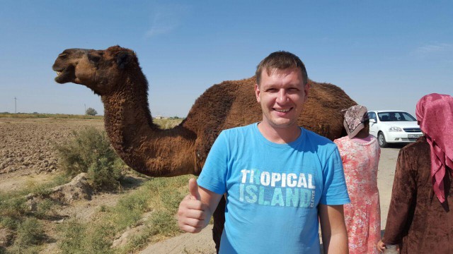 Пакеты с деньгами и всё сверхдешево. Вы находитесь в Узбекистане, если...