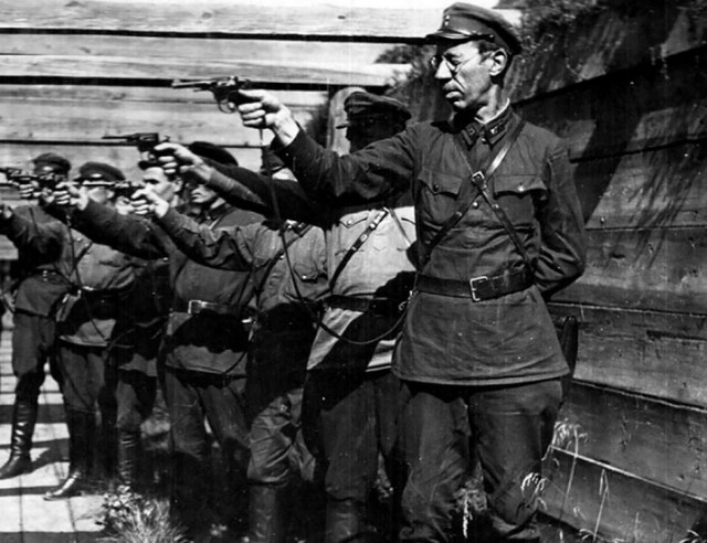 16 февраля 1951 года товарищ И.В. Сталин официально отошёл от государственных дел