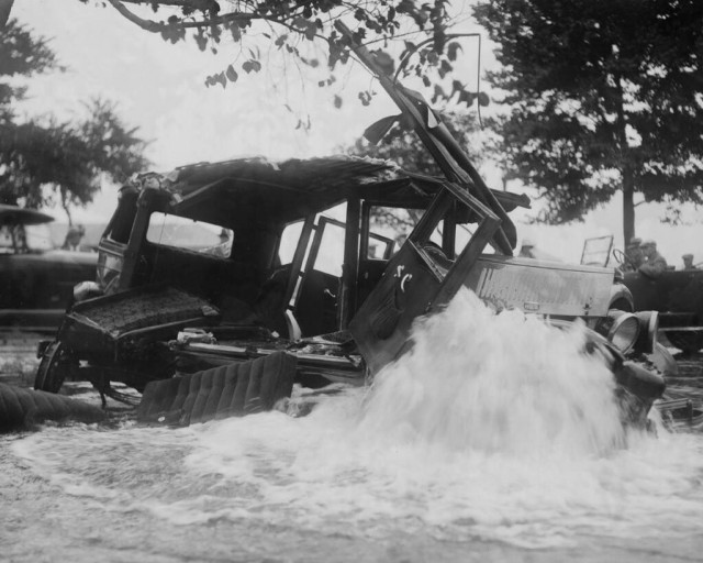 Трагичные и нелепые автомобильные аварии Бостона в 1930-х годах