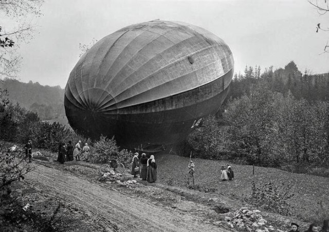 Исторические фотографии. Около сотни лет назад.
