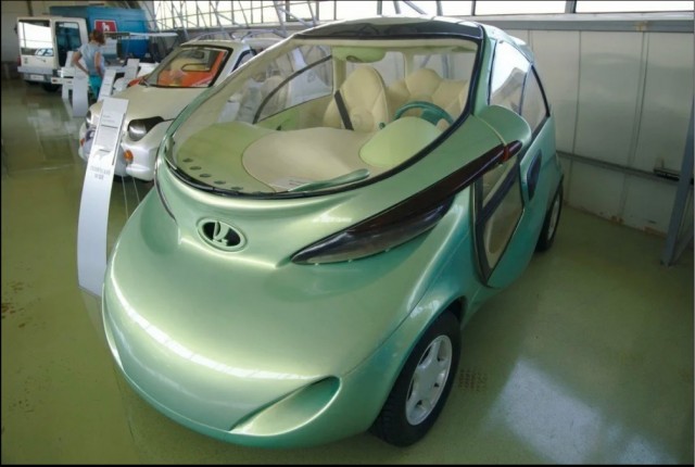 Lada Rapan - нашла себе автомобиль  мечты