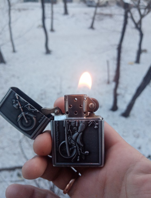 Зажигалка