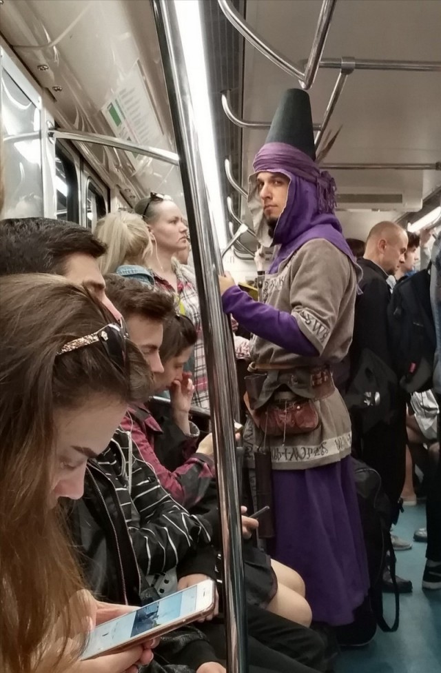 Модники из подземелий нашего метро