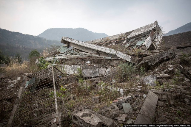 Как выглядит город после землетрясения