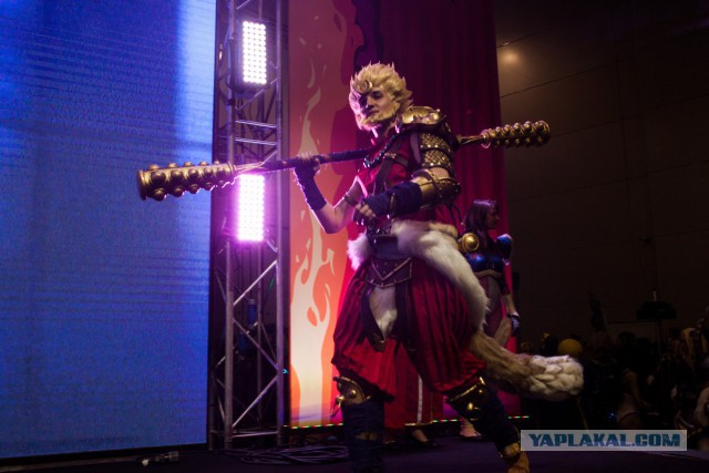 Фоторепортаж для ЯПа с Игромира и Comic Con 2016!