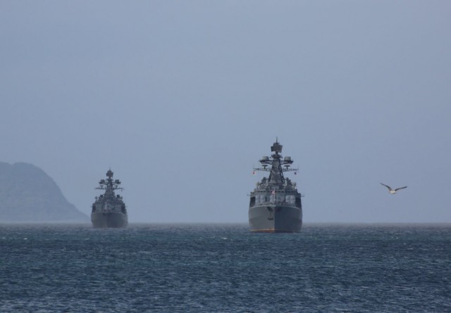 Отряд кораблей ТОФ ВМФ России на военно-морской базе Морских сил самообороны Японии в Майдзуру