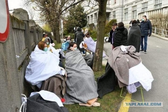 Бабушки и дедушки, папы и мамы к вам просьба - не делайте так.