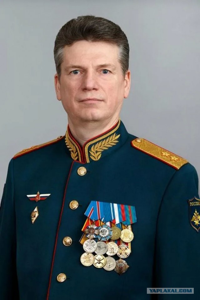 Арест наложен на имущество дочери главного кадровика Минобороны РФ Юрия Кузнецова.