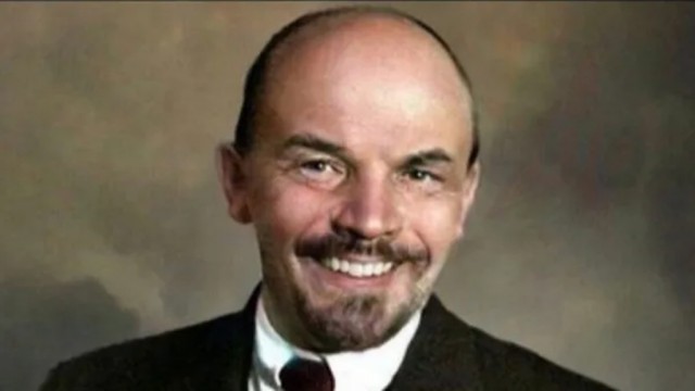 И Ленин такой молодой